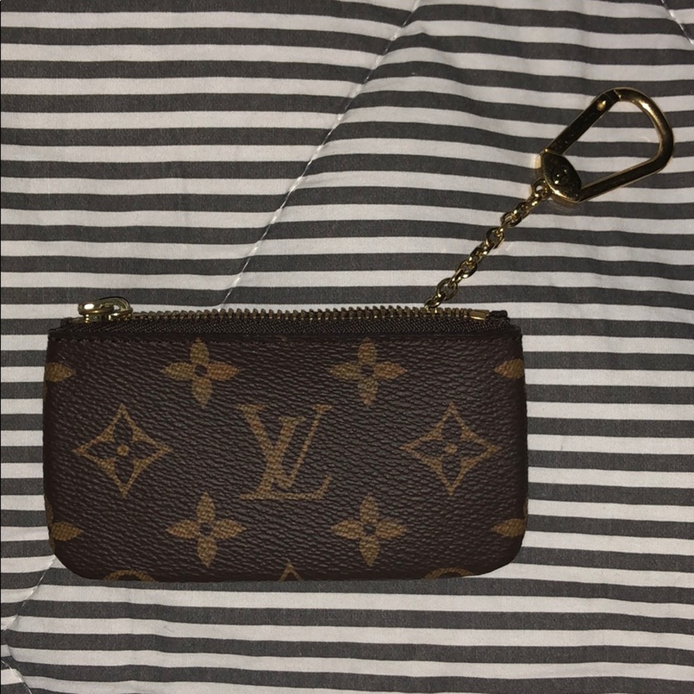Louis Vuitton Mono Key Cles